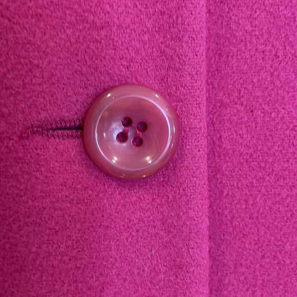 Gorgeous deep pink D’Oraz designer women’s blazer/jacket. Size 6. - Picture 5 of 7